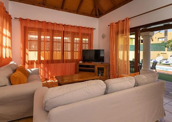 Helen - Heated Pool Wifi Smarttv Barbecue Villa *