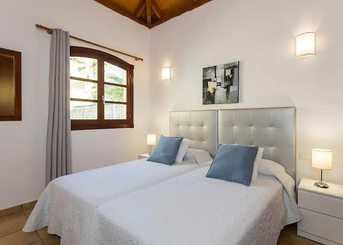 Helen - Heated Pool Wifi Smarttv Barbecue Corralejo