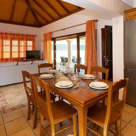 Helen - Heated Pool Wifi Smarttv Barbecue Villa