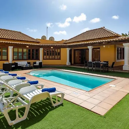 Vila Helen - Heated Pool Wifi Smarttv Barbecue Corralejo
