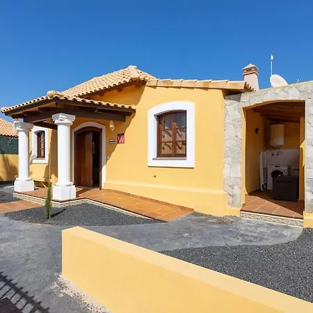 Helen - Heated Pool Wifi Smarttv Barbecue