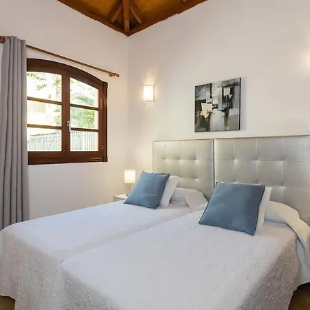 Helen - Heated Pool Wifi Smarttv Barbecue Коральео