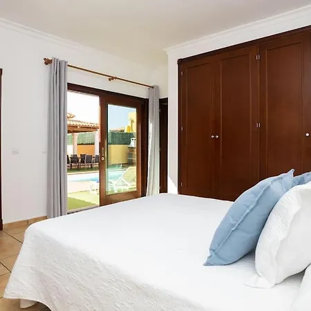 Helen - Heated Pool Wifi Smarttv Barbecue Villa