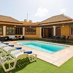 Villa Helen - Heated Pool Wifi Smarttv Barbecue