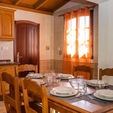 Helen - Heated Pool Wifi Smarttv Barbecue Villa *