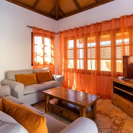 Villa Helen - Heated Pool Wifi Smarttv Barbecue